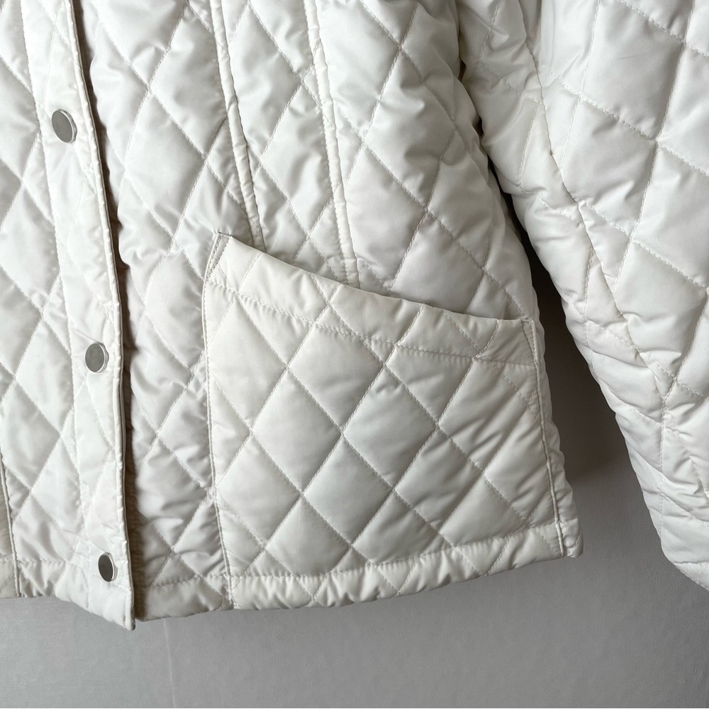Weatherproof Quilted Reversible Water Resistant Puffer Jacket White and Beige L - Picture 7 of 16